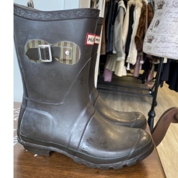 Hunter 5, Brown Mid Height Boots - Picture 4 of 11